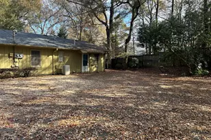 627 Epps Bridge Pkwy, Athens, GA 30606 - Photo 1