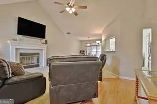 104 Blue Ridge Dr, Newnan, GA 30265 - Photo 11