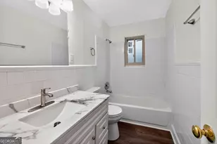 2516 Peachwood Circle, Atlanta, GA 30345 - Photo 9