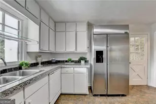 2648 Glenvalley Dr, Decatur, GA 30032 - Photo 17