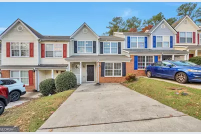 6338 Hickory Lane Circle, Union City, GA 30291 - Photo 1