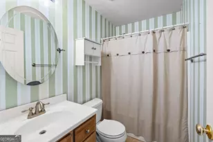 18 Eastwood Dr, Newnan, GA 30265 - Photo 17