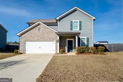 132 Fresh Laurel Lane, Locust Grove, GA 30248 - Photo 1