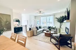 384 Sunset Hollow St, Sugar Hill, GA 30518 - Photo 5