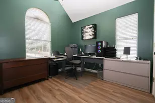 215 Stonefield Cir, Macon, GA 31216 - Photo 17