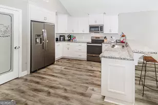 3848 Zaun Cir, Valdosta, GA 31605 - Photo 5