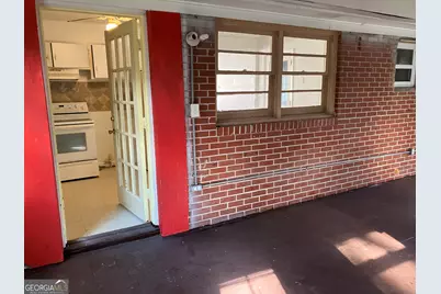 1031 Pine Street NE, Conyers, GA 30012 - Photo 15