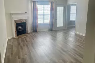 310 Hillside Dr SW, Calhoun, GA 30701 - Photo 9