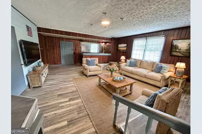 3014 Kathy Lane NW, Conyers, GA 30012 - Photo 9