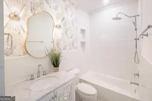 209 E Derenne Ave, Savannah, GA 31405 - Photo 29