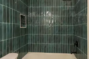 209 E Derenne Ave, Savannah, GA 31405 - Photo 57