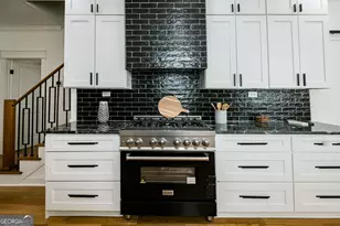 209 E Derenne Ave, Savannah, GA 31405 - Photo 15