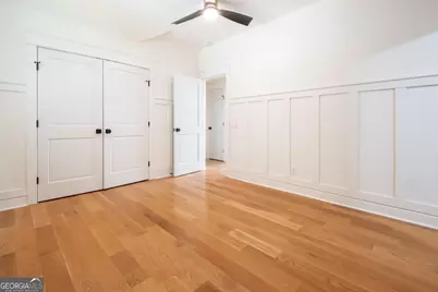 209 E Derenne Avenue, Savannah, GA 31405 - Photo 33