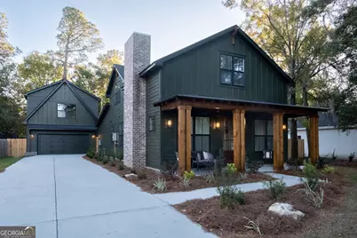 209 E Derenne Avenue, Savannah, GA 31405 - Photo 3