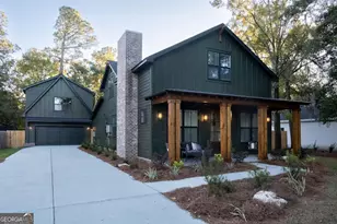 209 E Derenne Ave, Savannah, GA 31405 - Photo 3