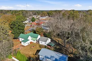 42 S Hunter St, Senoia, GA 30276 - Photo 59