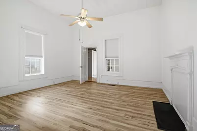 42 S Hunter Street, Senoia, GA 30276 - Photo 13