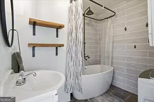 42 S Hunter St, Senoia, GA 30276 - Photo 37