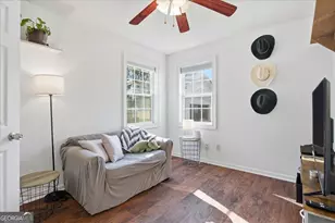 42 S Hunter St, Senoia, GA 30276 - Photo 35