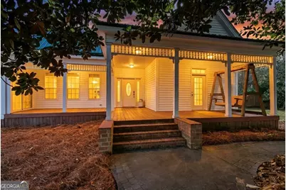 42 S Hunter Street, Senoia, GA 30276 - Photo 5