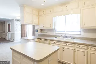 402 Preston St, Waycross, GA 31501 - Photo 17