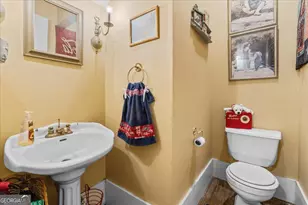 66 Merritt St, Hawkinsville, GA 31036 - Photo 13