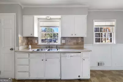 1999 Lindsey Lane, Decatur, GA 30035 - Photo 7