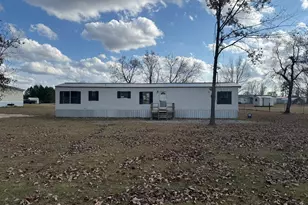 315 Bradley Ct, East Dublin, GA 31027 - Photo 1