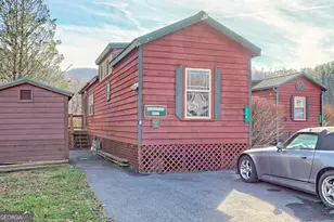 446 River Vista Dr, Dillard, GA 30537 - Photo 3