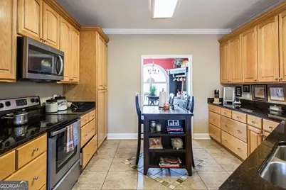 851 Carriage Lane, Waycross, GA 31503 - Photo 9