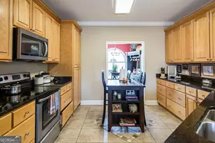 851 Carriage Ln, Waycross, GA 31503 - Photo 9