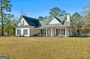 305 Liberty Bell Ln, Griffin, GA 30224 - Photo 3