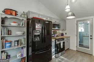 98 Circle Dr, Winder, GA 30680 - Photo 17