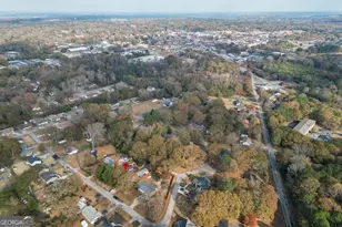 98 Circle Dr, Winder, GA 30680 - Photo 43