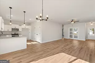 190 Foxridge Ct, Metter, GA 30439 - Photo 17