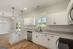 190 Foxridge Ct, Metter, GA 30439 - Photo 21