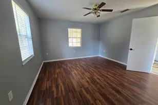 105 Doris St, Saint Marys, GA 31558 - Photo 17