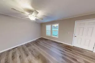 145 Town Ln, Fayetteville, GA 30214 - Photo 5