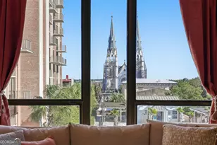 300 Bull St, Savannah, GA 31401 - Photo 21