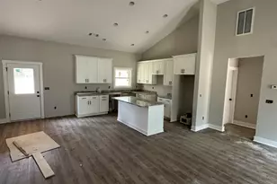 638 Highland Ave, Hartwell, GA 30643 - Photo 3