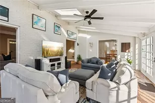 2010 Rivermeade Way NW, Atlanta, GA 30327 - Photo 19