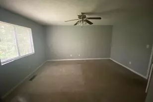 5389 Martins Crossing Rd, Stone Mountain, GA 30088 - Photo 15