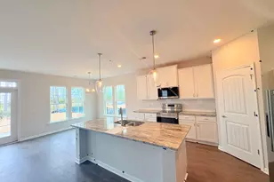 379 Brook Dr, Brunswick, GA 31525 - Photo 9