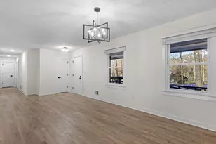 8228 Lullwater Ct, Jonesboro, GA 30236 - Photo 9