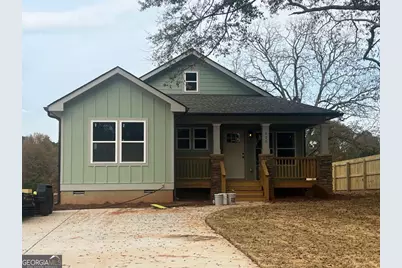 125 Laurel Avenue, Comer, GA 30629 - Photo 1