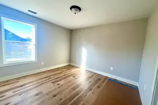 125 Laurel Ave, Comer, GA 30629 - Photo 7