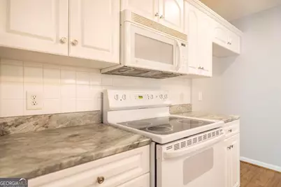 209 Mossy Ridge, Warner Robins, GA 31088 - Photo 13