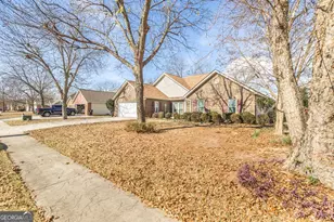 209 Mossy Ridge, Warner Robins, GA 31088 - Photo 3