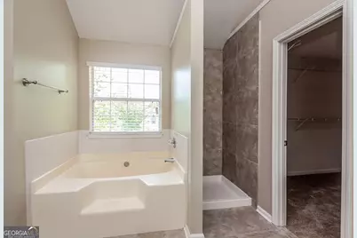 6129 Pomerania Trail, Stone Mountain, GA 30087 - Photo 11