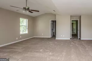 6129 Pomerania Trail, Stone Mountain, GA 30087 - Photo 9